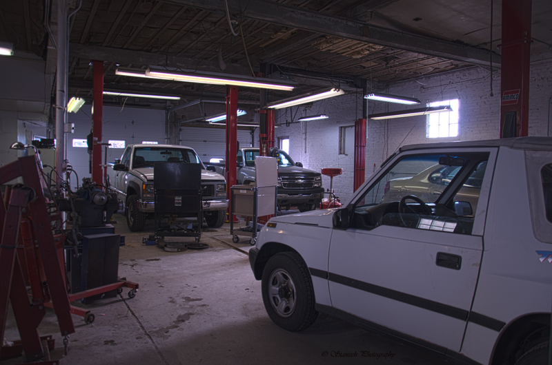 Illustration for article titled Auto Garage Photo Shoot